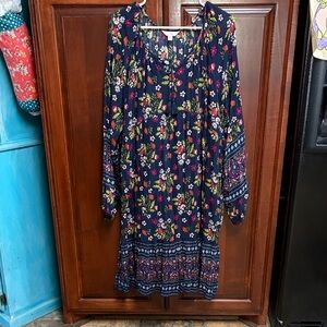 Time and Tru Navy Floral Long Sleeve Dress